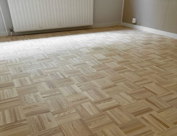 Asennettu mosaiikkiparketti Munkkivuori